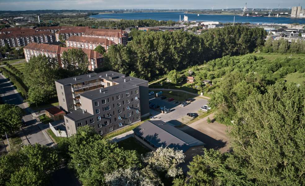 DS Nordic Klikfals erstatter bølgeeternit, Gammel Kongevej 9, 9400 Nørresundby